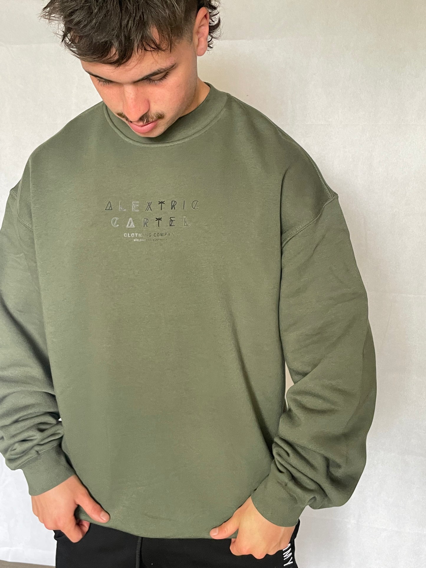 Cartel Oversized Crew