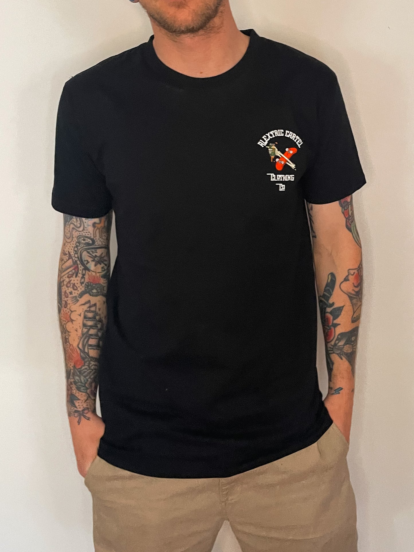 Graphic printed t-shirt with bones, beer and skateboard design