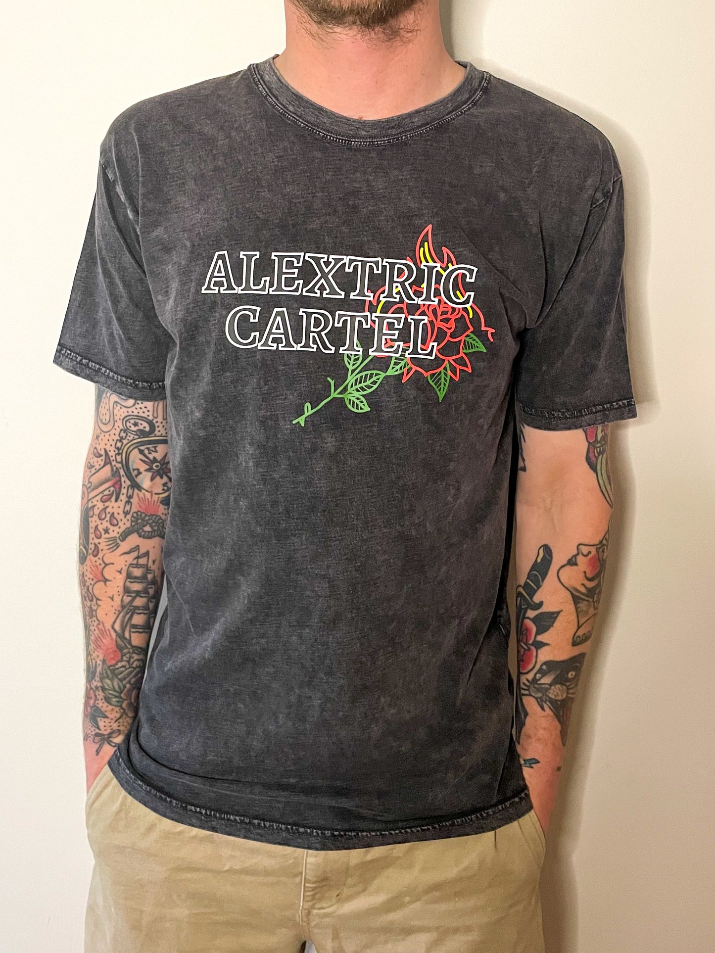 Vintage stone wash t-shirt with flame rose design.